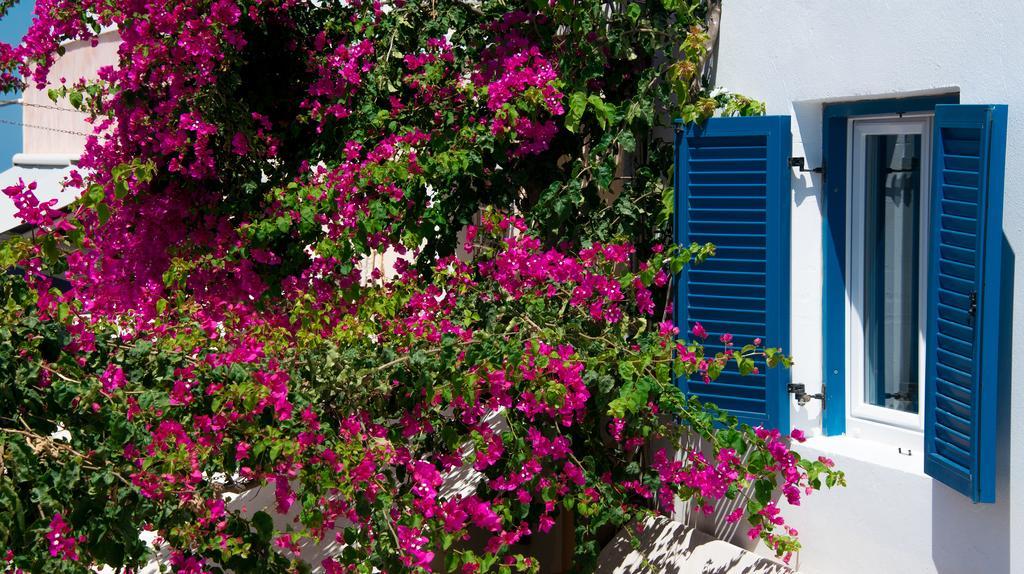 Petini'S Place Fira  Eksteriør bilde